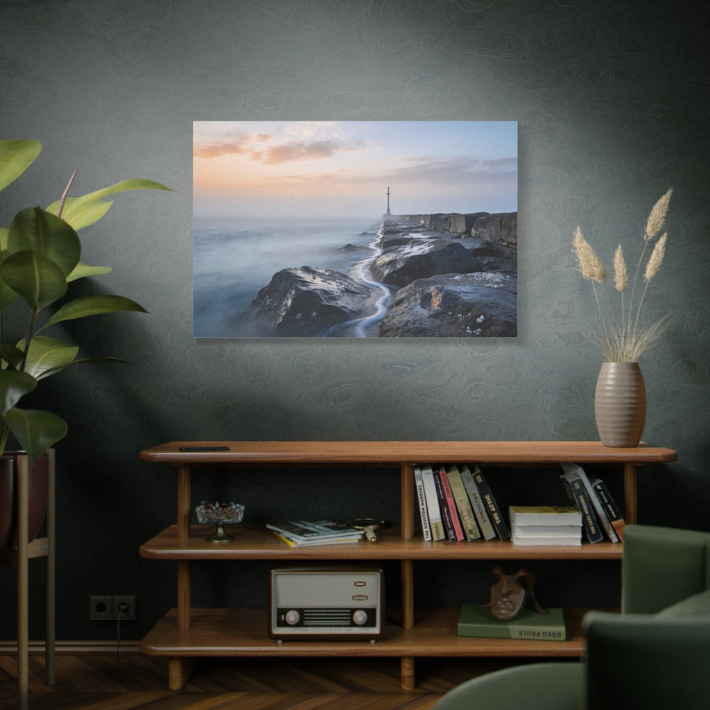 Coastal Horizons - Rock Jetty - Single Beacon